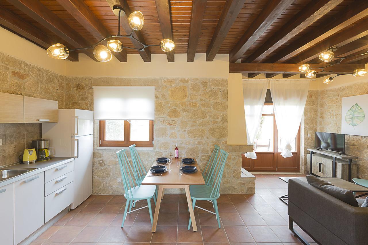 Rastoni Retreats #Feelslikehome Afytos Exterior photo